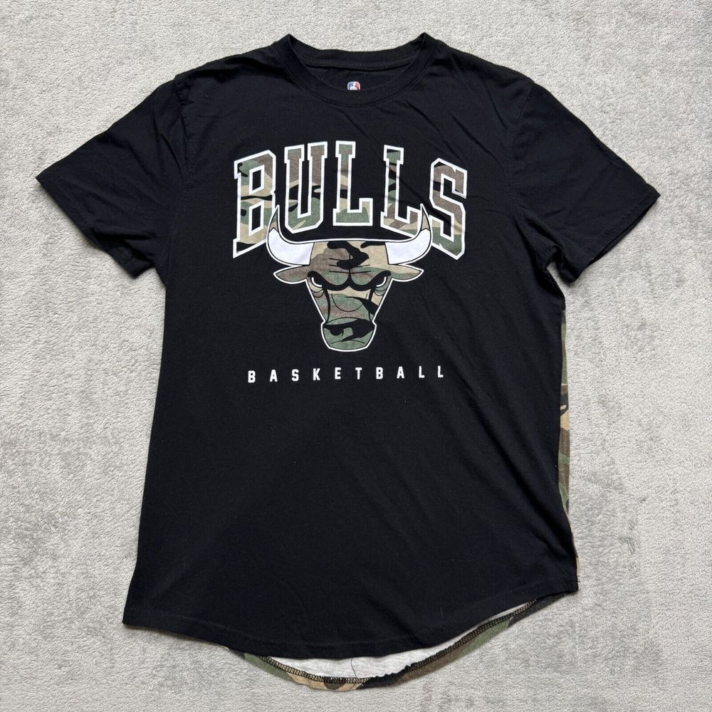 Chicago Bulls Camo T-Shirt Mens‎ Medium Black UNK NBA Basketball Short Sleeve